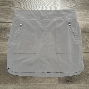Athleta Chelsea Cargo Mid Rise Skirt Skort Tan Taupe Size 6‎